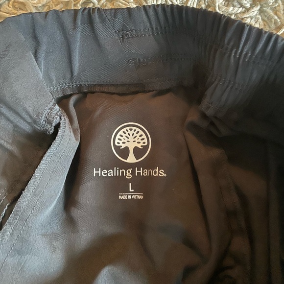 Healing Hands Camo Scrub jogger pants - Picture 4 of 4